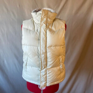 PRICE DROPED!!!!WARN RALPH LAUREN PUFFER VEST, EVORY COLOR/ COLD WEATHER